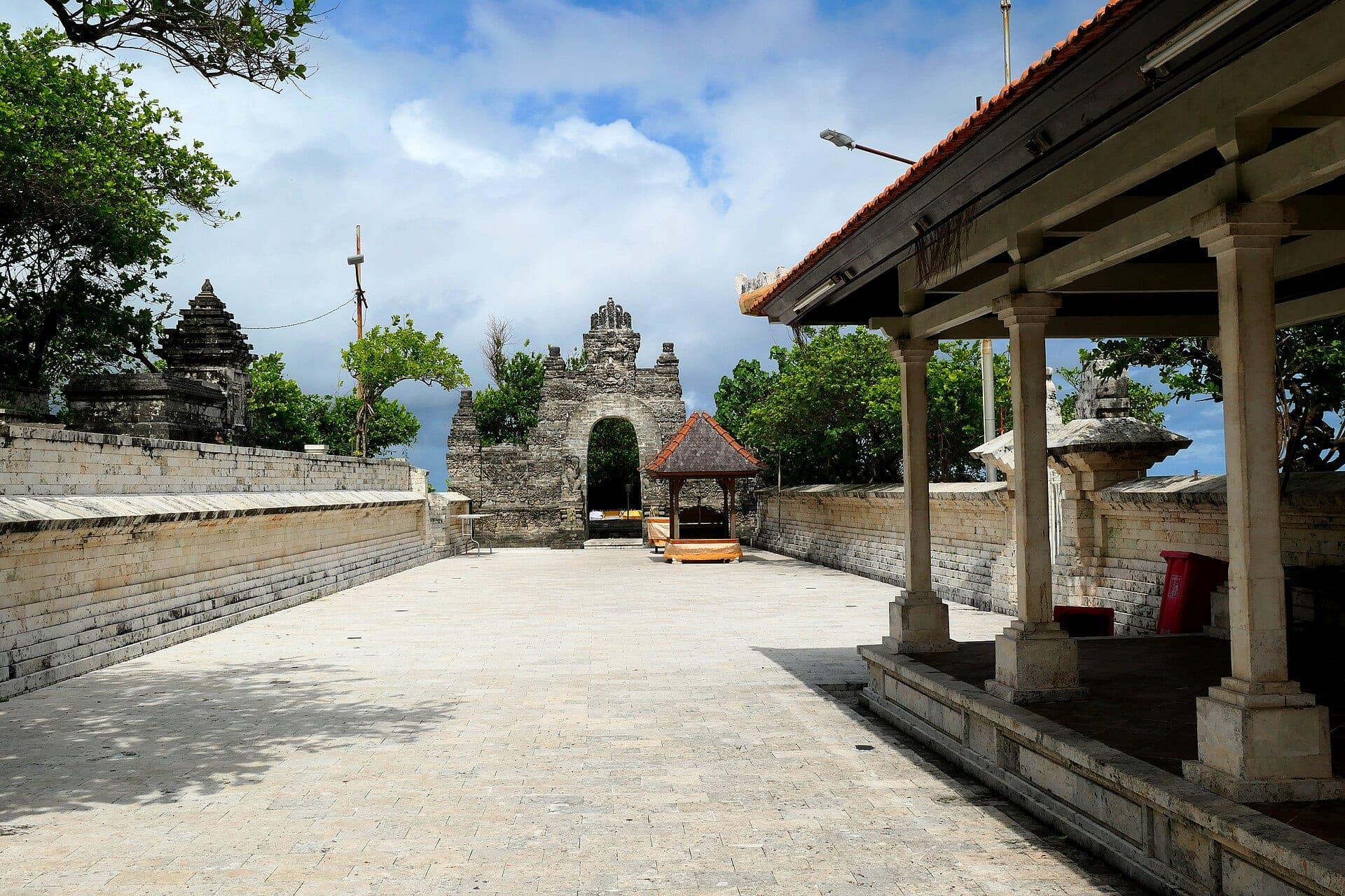 Uluwatu Temple courtyard, interior view of the temple complex