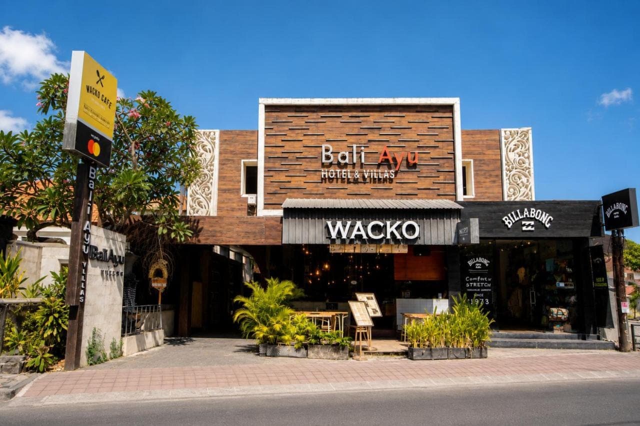 a store on the side of a street at Bali Ayu Hotel & Villas 10 Minutes Walking Distance to the Beach in Seminyak